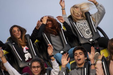 eğlenceli adil olay