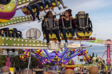 eğlenceli adil olay