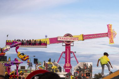 eğlenceli adil olay