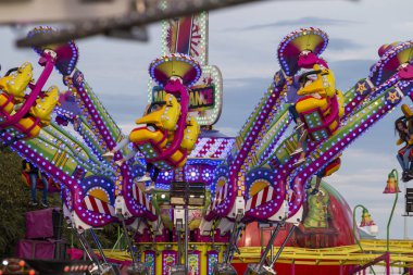 eğlenceli adil olay