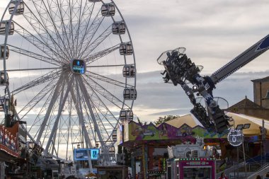 eğlenceli adil olay