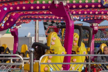 eğlenceli adil olay