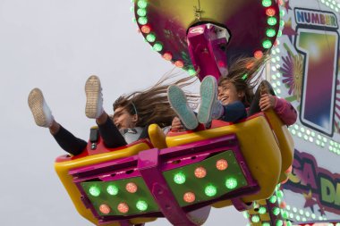 eğlenceli adil olay