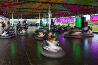 eğlenceli adil olay