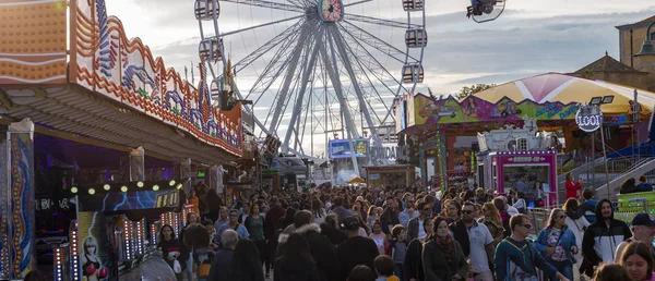 eğlenceli adil olay