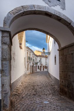 şehir merkezinde tarihsel ark