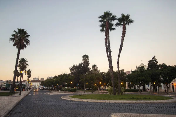 Muelles de la ciudad de faro —  Fotos de Stock