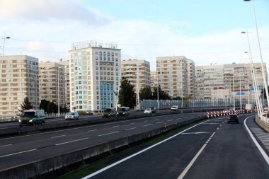 Lizbon şehir üzerinde highrise bina