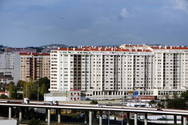 Highrise building on Lisbon city — Stock Photo, Image