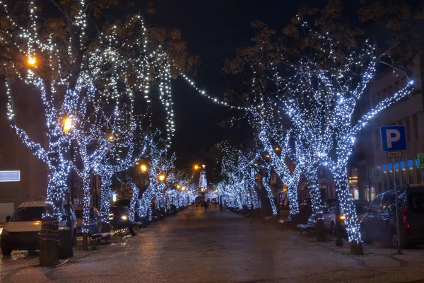 Kerstversiering op straten — Stockfoto