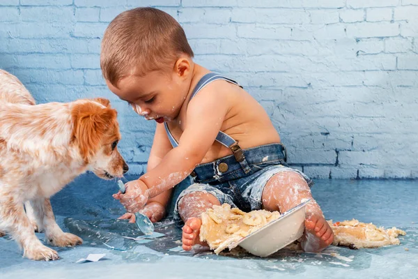 Fiesta Para Niño Año Con Conjunto Compuesto Por Papel Pintado — Foto de Stock