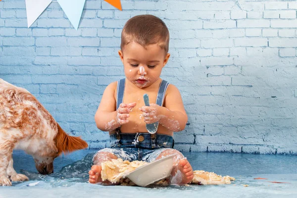 Fiesta Para Niño Año Con Conjunto Compuesto Por Papel Pintado — Foto de Stock