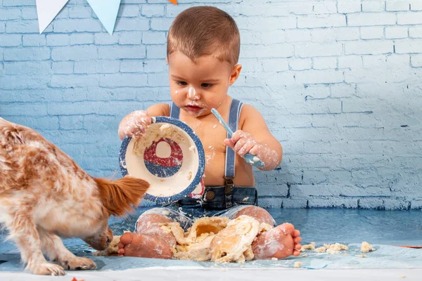 Fiesta Para Niño Año Con Conjunto Compuesto Por Papel Pintado — Foto de Stock