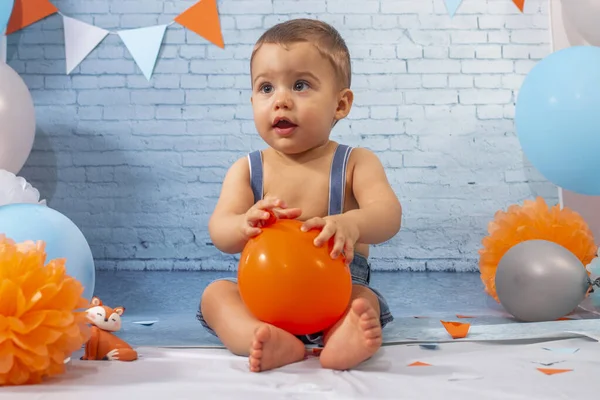 Party Für Ein Jahr Baby Junge Mit Einem Set Bestehend — Stockfoto
