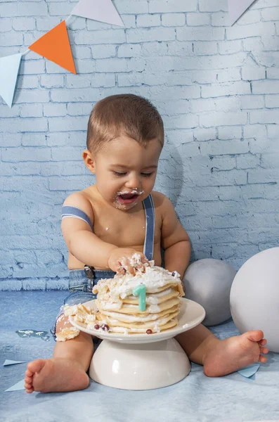 Fête Pour Bébé Garçon Avec Ensemble Composé Ballons Rubans Papier — Photo