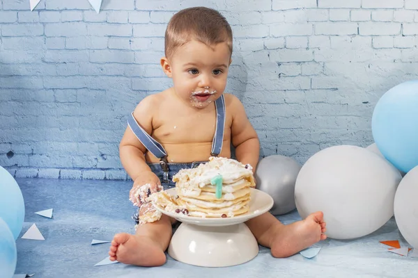 Fiesta Para Niño Año Con Conjunto Compuesto Por Globos Cintas — Foto de Stock