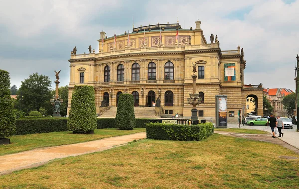 Praga Jun 2018 Rudolfinum Praga Pięknym Neoklasycystycznym Budynku Który Jest — Zdjęcie stockowe