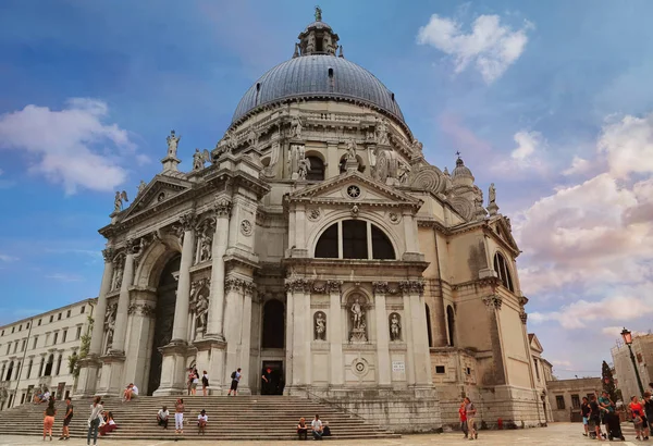 Venedig Italien Jun 2018 Tourits Runt Basilica Santa Maria Della — Stockfoto