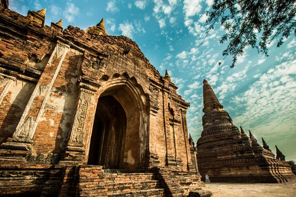 Burma Myanmar stupa tapınağındaki pagoda