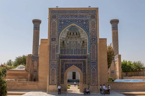 Gür-Emir Türbesi Semerkant'a Özbekistan'a bir bakış. Xv. yüzyılın başlarında Orta Asya'da mozaikli Türbesi. Özbekistan'a bir yaz gününde Türbesi görünümü.