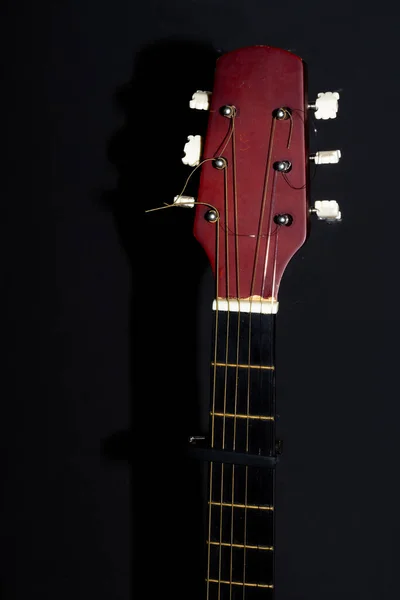Cap Guitar Fretboard Black Background Close Plan Wooden Guitar — Stock Photo, Image