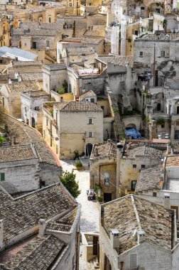 Matera, İtalya'nın Basilicata eyyubinin Matera eyaletinde yer alan bir şehirdir. Matera, 17 Ekim 2014 tarihinde 2019 Avrupa Kültür Başkenti'nin İtalyan ev sahibi ilan edildi..
