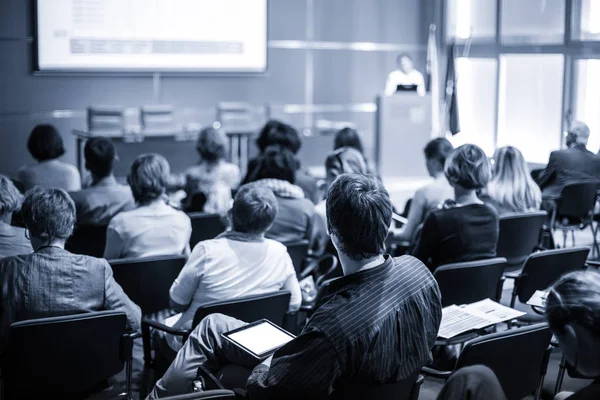 Pubblico in aula magna. — Foto Stock