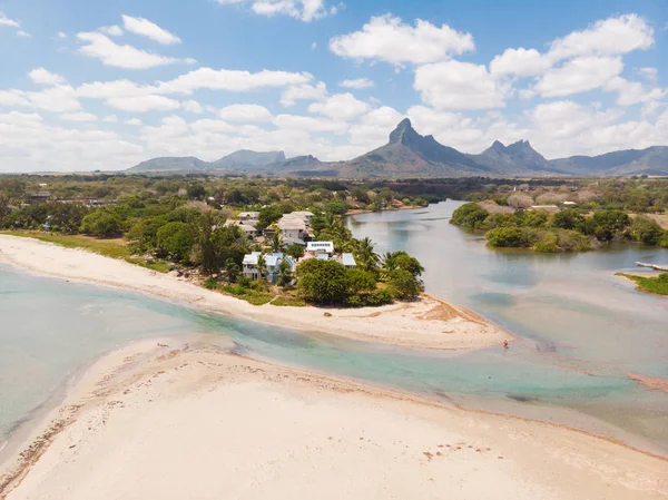 Rampart River i Tamarin, Black River. Mauritius Island. — Stockfoto