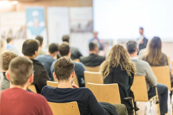 Mesa redonda en el evento Business Business Conference . — Foto de Stock