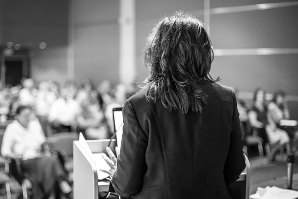 Öppet föredrag på Business Event. — Stockfoto