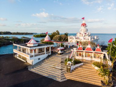 Mauritius Adası 'ndaki Sagar Shiv Mandir Hindu Tapınağı