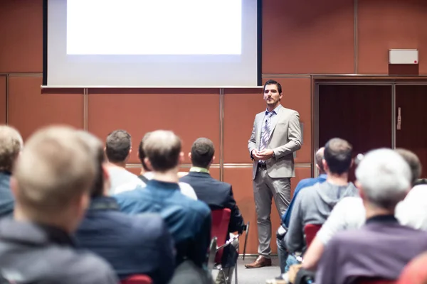 Business speaker giving a talk at business conference meeting event. — Stock Photo, Image