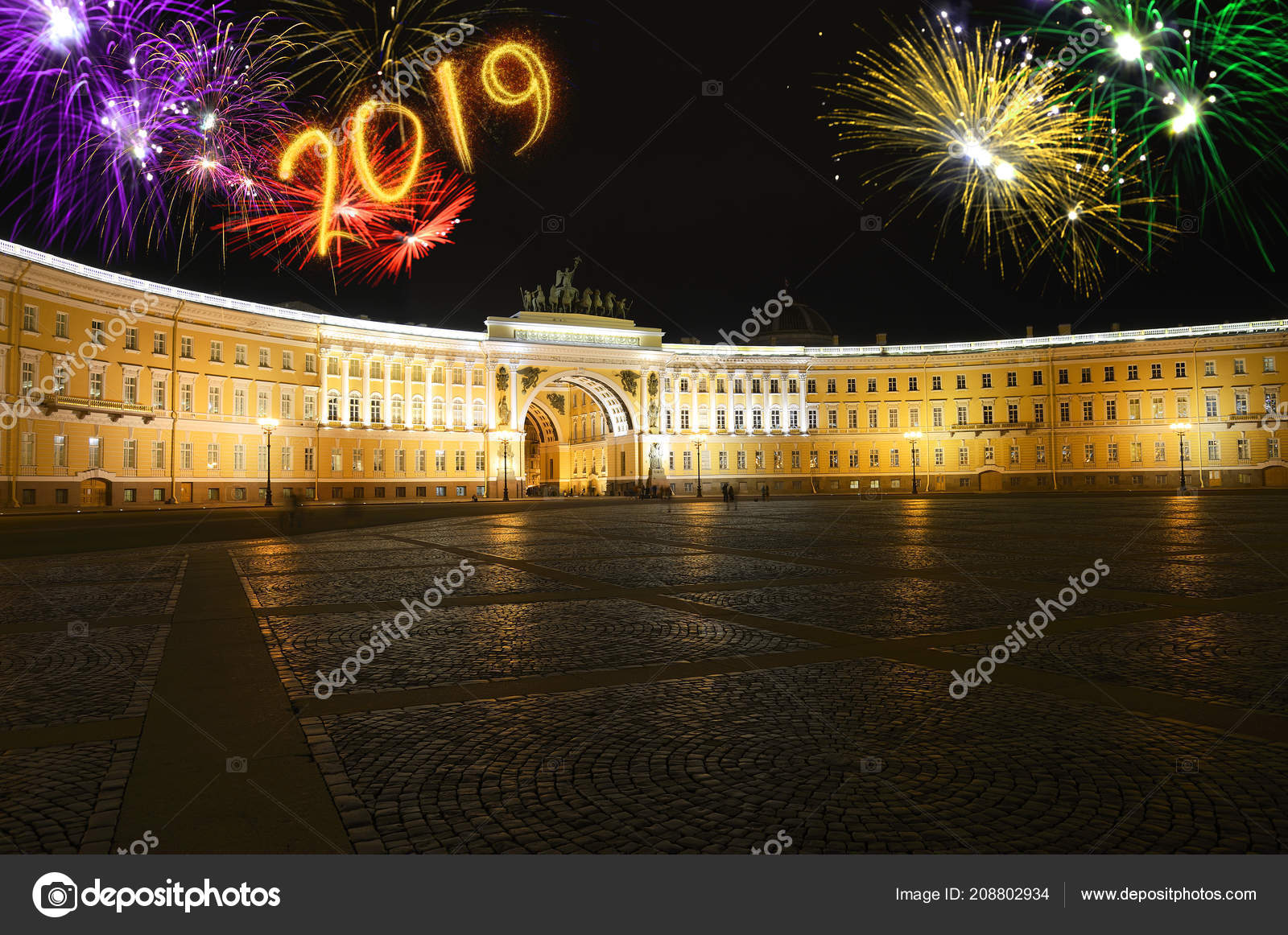 Посмотрите - Новый 2019 год в Санкт-Петербурге видео Смотреть - Новый 2019 год в Санкт-Петербурге видео