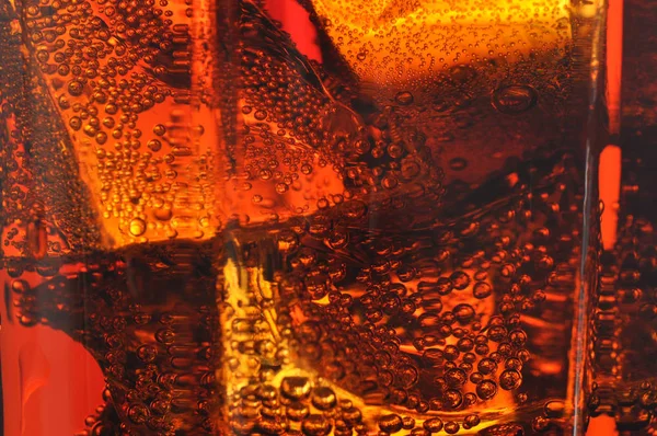 Cola con ghiaccio. Macro . — Foto Stock