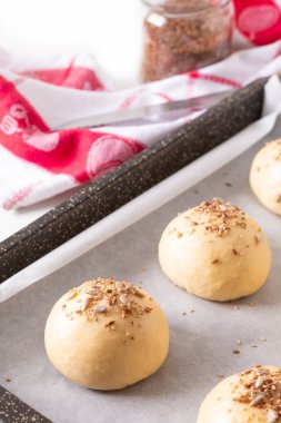 Gıda kavramı Kanıtlayan, hamburger çörekler maya hamur prova 