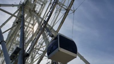 Orlando 6 Şubat: Simgesi Orlando en yüksek gözlem tekerlek üzerinde ABD East Coast 400 olduğunu Ft ve tartmak içinde 3 milyon pound Orlando, Florida, 6 Şubat 2019 tarihinde.