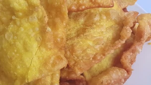Close Wontons Fritos Servidos Prato Wonton Comida Dim Sum Mais — Vídeo de Stock