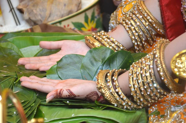 Mappacci Traditional Wedding Ceremony Bugisnese Indonesian Prospective Bride Day Wedding — Stock Photo, Image