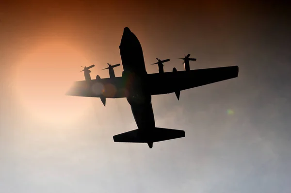 Katonai Repülőgépek Hercules Égre — Stock Fotó