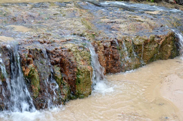 河里水流的华丽景色 — 图库照片