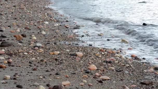 Havets Vågor Stranden Klipporna — Stockvideo