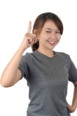 Asyalı kız işaret parmağını işaret ediyor