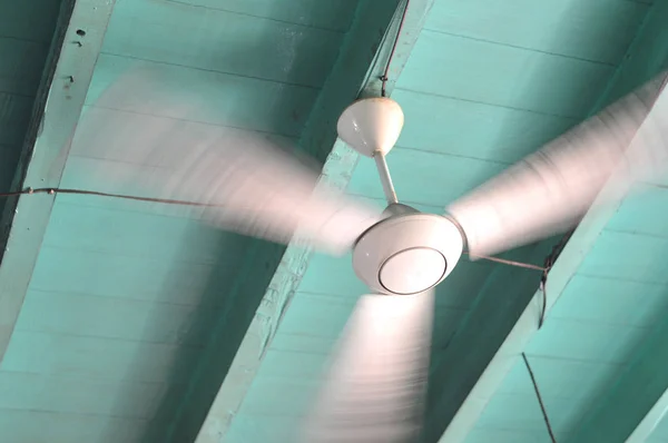 Deckenventilator — Stockfoto