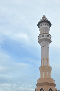 Cami baitul izzah tarakan, Endonezya 