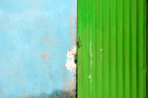 Porta de zinco — Fotografia de Stock