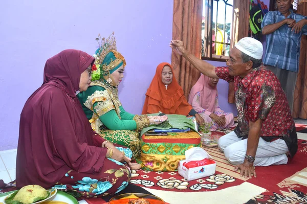 Tarakan Indonesia February 2018 Mappacci Traditional Wedding Ceremony Bugisnese Indonesia — Stock Photo, Image