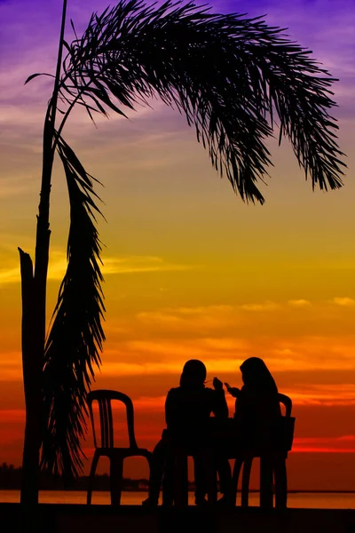 Silueta Una Pareja Playa Losari Makassar Indonesia — Foto de Stock