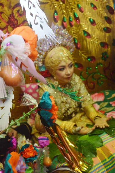 Таракан Индонезия Декабря 2018 Mappacci Традиционная Свадебная Церемония Индонезии Брака — стоковое фото