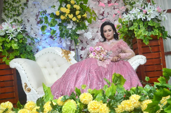 Tarakan Indonesia March 2019 Portrait Beautiful Indonesian Bugis Bride Wearing — Stock Photo, Image