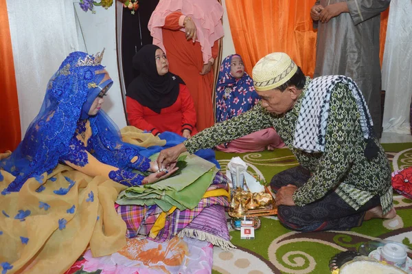Tarakan Indonesia November 2017 Mappacci Traditional Wedding Ceremony Bugisnese Indonesia — Stock Photo, Image